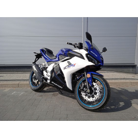 Motocykl Barton Blade-R 125